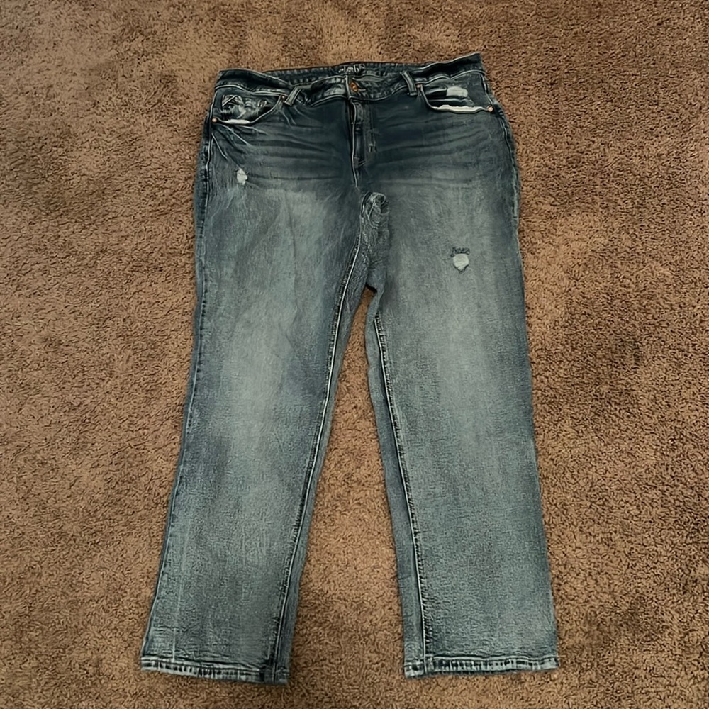 Edgely size 20 faded distressed jeans